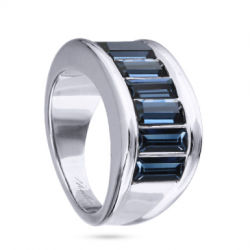 картинка Кольцо Богемия (кристаллы темно-синие, г/п: родий, р.18) Uvelina SW00 0041R-207R ювелирный  магазин Калина являющийся официальным дистрибьютором в России 