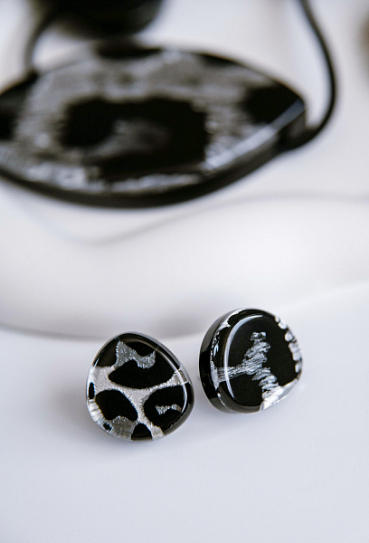 Пусеты Ashanti черный/серебряный 2.3х2 см Голландия ZSISKA