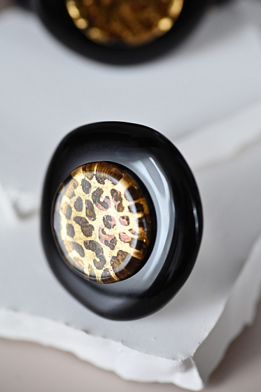 картинка Кольцо Afrika Gold черная, золотая Италия ENZO BENZO  ювелирный  магазин Калина являющийся официальным дистрибьютором в России 