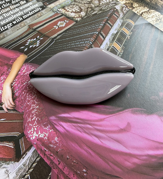 Брошь MURANO Lips пудровый (6.5х3.5 см) Италия