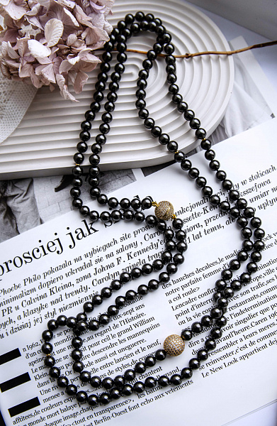 Колье (Майорка темно-серая, кристаллы прозрачные, г/п: золото, 160 см) Италия Perfetto