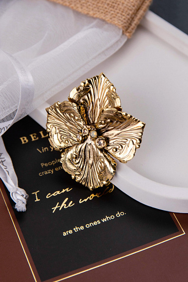 картинка Кольцо (кристаллы медовые, лунные, 6х5,5 см, регулируется) Италия Claudio Canzian 002 01 210 ювелирный  магазин Калина являющийся официальным дистрибьютором в России 