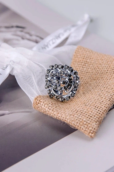 картинка Кольцо Цепи мал.(Кристалл графит, d 2.5 см) Италия Claudio Canzian 002 01 545 ювелирный  магазин Калина являющийся официальным дистрибьютором в России 