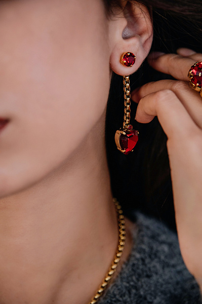 Серьги Сердца (Кристалл красный, 6х1,4 см, 13гр.) Италия  Claudio Canzian  002 02 739