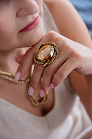 Кольцо Жгуты (кристалл медовый, 4х3,5 см, регулируется) Италия  Claudio Canzian 002 01 102