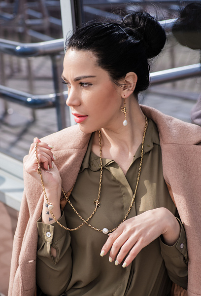 Колье Амуры (Барочный жемчуг, 125 см) Италия  Claudio Canzian  002 05 421