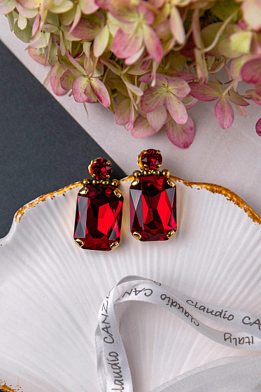 картинка Серьги Valentino Rosso (кристалл красный, 3.5х1.8 см, 18 гр.) Италия Claudio Canzian 002 02 959 ювелирный  магазин Калина являющийся официальным дистрибьютором в России 