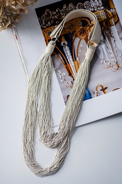 Колье Donna moderna (Цепи белые, натуральная кожа) 11000 Италия Perfetto