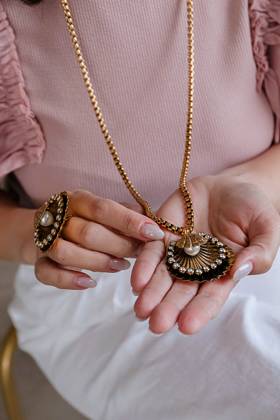 Колье Ракушка (кристалл прозрачный,майорка, 4,7х4,5см, 85 см) Италия Claudio Canzian 002 05 766