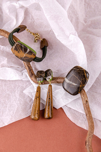 Кольцо Komodo (Камень острова Мактан, 4х3см, регулируется) 19-25890 Nature Bijjoux Франция