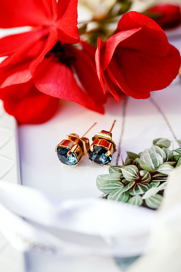 картинка Пуссеты (сапфировый кристалл) Италия  Claudio Canzian 002 02 325 ювелирный  магазин Калина являющийся официальным дистрибьютором в России 