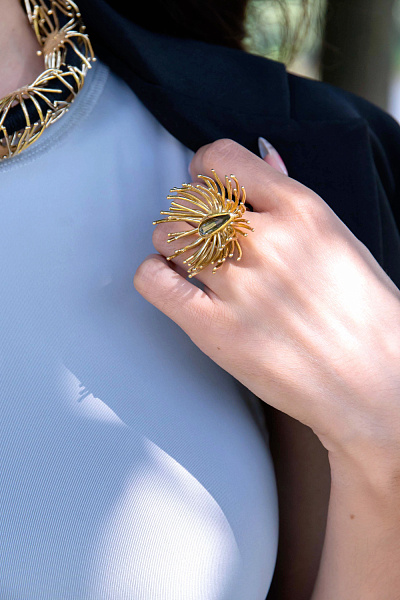 Кольцо (кристалл графит, г/п: золото, регулируется, 4,5х4 см) Греция Kalliope 022 01 006