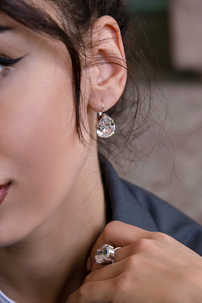 Серьги Капля мал. (кристалл прозр., 2,6х13,см, 8 гр, г/п: родий) Италия Claudio Canzian 002 02 230