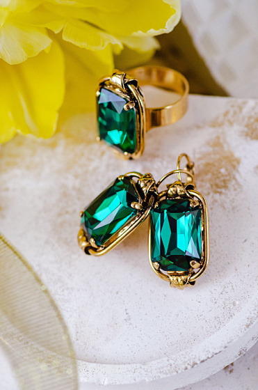 картинка Серьги Олеся (зеленый кристалл) Италия  Claudio Canzian 002 02 051 ювелирный  магазин Калина являющийся официальным дистрибьютором в России 