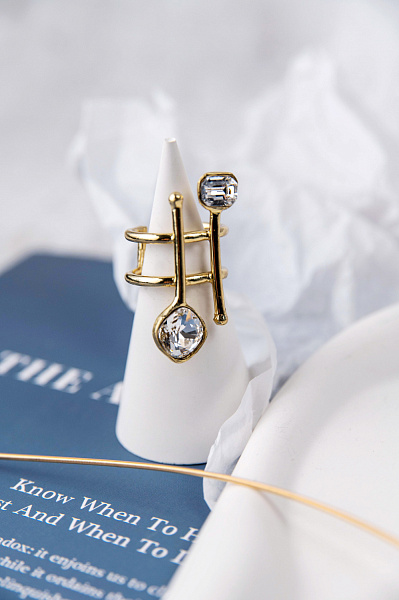 Кольцо (кристалл прозрачный 1х1 см, г/п: золото, регулируется) Греция Kalliope 022 01 055