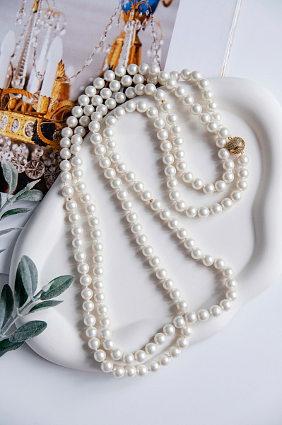 Колье (Майорка белая, кристаллы прозрачные, г/п: родий, 150см) Италия Perfetto