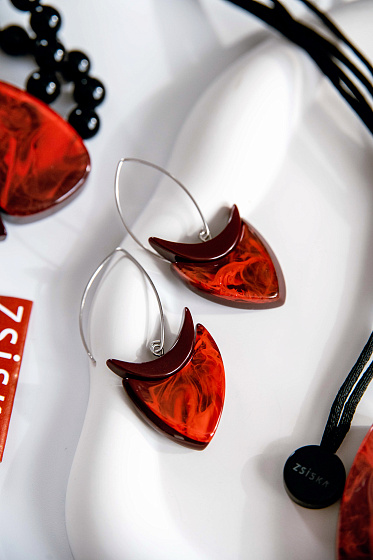 картинка Серьги ORA красный 6х3 см Голландия ZSISKA ювелирный  магазин Калина являющийся официальным дистрибьютором в России 