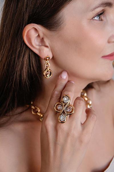 Кольцо (кристаллы персиковые, прозрачные 4,4х3,1 см) Италия Claudio Canzian 002 01 551