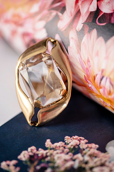 картинка Кольцо (Баварское стекло) прозрачный кристалл Италия  Claudio Canzian 002 01 256 ювелирный  магазин Калина являющийся официальным дистрибьютором в России 