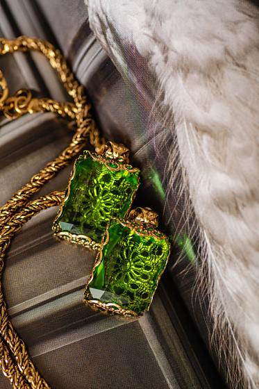 картинка Серьги (кристалл лайм) Италия Claudio Canzian 002 02 687 ювелирный  магазин Калина являющийся официальным дистрибьютором в России 