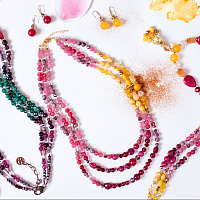 Колье ( Агат, кварц, хрустальное стекло, кристаллы Preciosa) 10117191 Россия