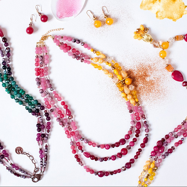 Колье ( Агат, кварц, хрустальное стекло, кристаллы Preciosa) 10117191 Россия