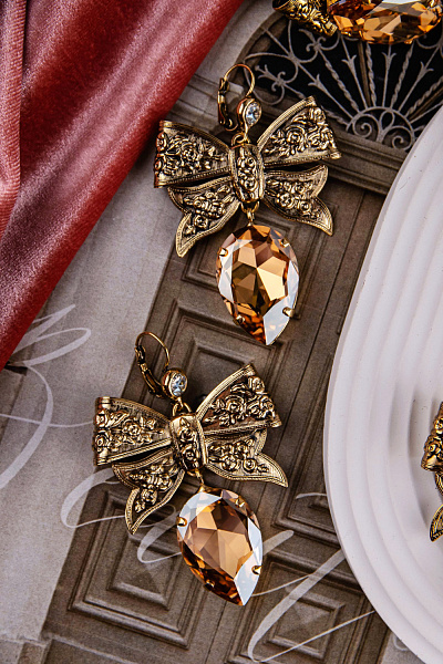 Серьги Банты (кристалл медовый, 7,5х4,6 см, 32 гр) Италия Claudio Canzian 002 02 300