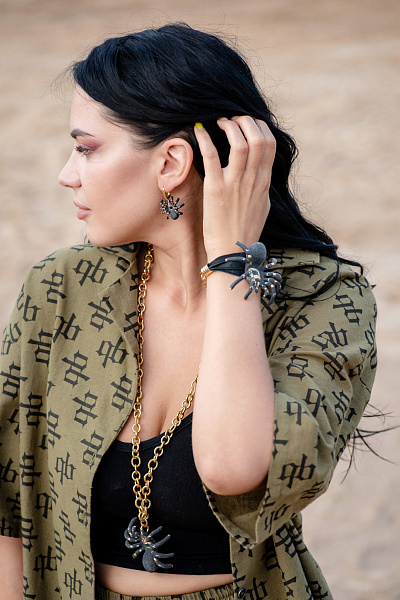 Колье Паук (эмаль, г/п: золото, 80-84 см) EX00 0042GB-00P Uvelina