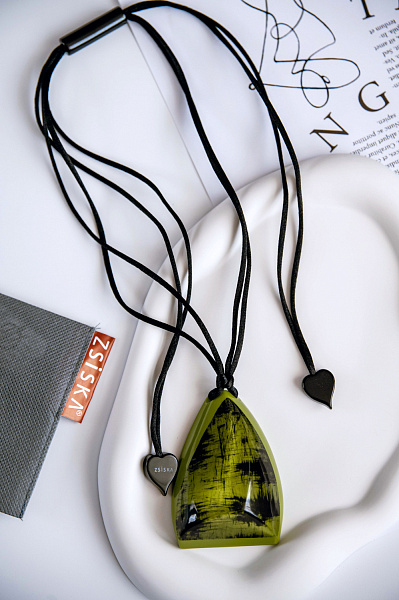 Колье Illucion зеленый регулируется 5,3х7,4 см Голландия ZSISKA