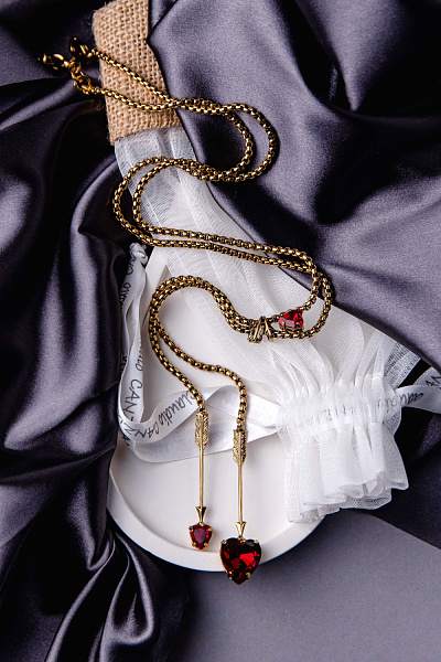 Колье Сердца (кристалл красный, 58.5+19.5 см, 1,5х1,4 см) Италия Claudio Canzian 002 05 885