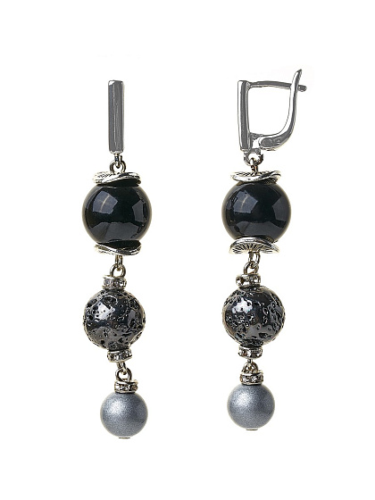 картинка Серьги (Вулканическая лава, жемчуг Majorca, хрустальное стекло, латунь. Г/п родий) 20128050 Россия ювелирный  магазин Калина являющийся официальным дистрибьютором в России 