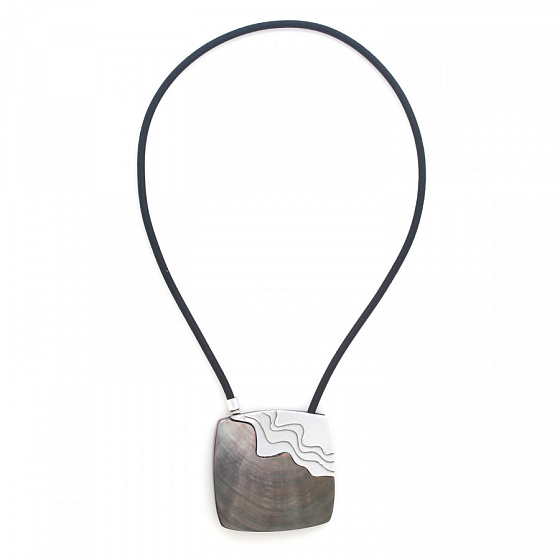 картинка Колье Mindoro (Палаванский перламутр, 5х5 см, 43 см) 13-44110 Франция Nature Bijjoux  ювелирный  магазин Калина являющийся официальным дистрибьютором в России 