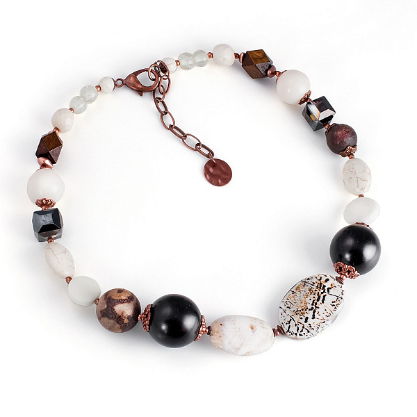 Колье (Кахолонг, агат, палисандр.дерево, хрустальн.стекло, ) 10113131 Россия