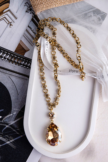 картинка Колье Капля б. (медовый кристалл, 4.5х2см, 49 см) Италия Claudio Canzian  002 05 350 ювелирный  магазин Калина являющийся официальным дистрибьютором в России 