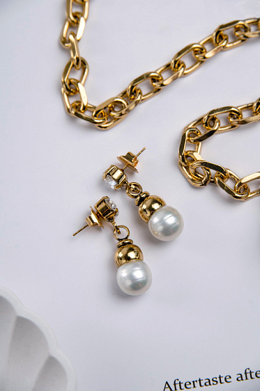 картинка Серьги (жемчуг майорка, кристаллы прозрачные) Италия  Claudio Canzian 002 02 673 ювелирный  магазин Калина являющийся официальным дистрибьютором в России 