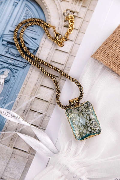 Колье (кристалл голубой, 43+6 см, 3,8х3 см) Италия Claudio Canzian 002 05 661