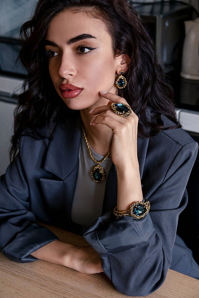 Серьги Франческа (Кристалл цвета сапфир, 3,8Х2,2см, 17 гр.) Италия Claudio Canzian 002 02 542