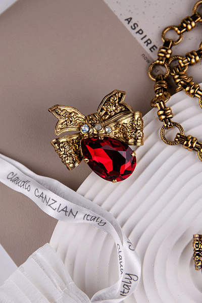 Кольцо Банты (кристаллы красные, 4,8х4,2 см, регулируется) Италия  Claudio Canzian 002 01 134