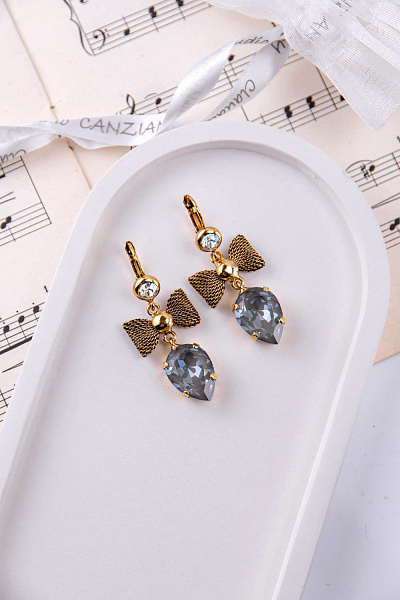 Серьги Банты (кристалл серый с голубым блеском, прозрач, 5,5х2см) Италия  Claudio Canzian 002 02 301
