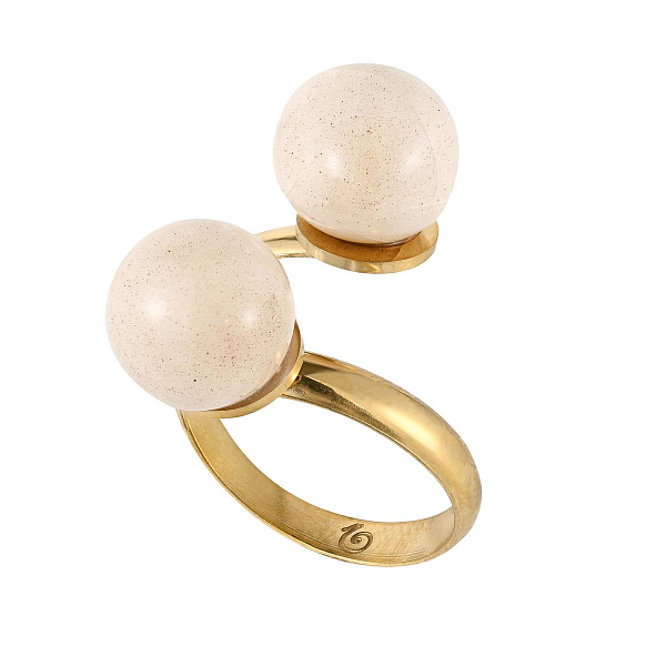 Кольцо (керамика бежевый, d 1 см, г/п: золото, регулируется) Испания 01901035