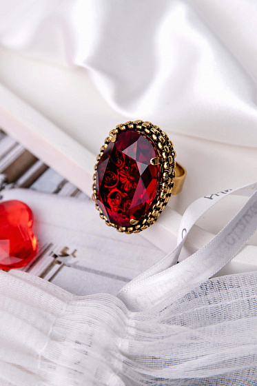 картинка Кольцо (чешское стекло красный, 3.5х2.6 см, регулируется) Италия Claudio Canzian 002 01 597 ювелирный  магазин Калина являющийся официальным дистрибьютором в России 