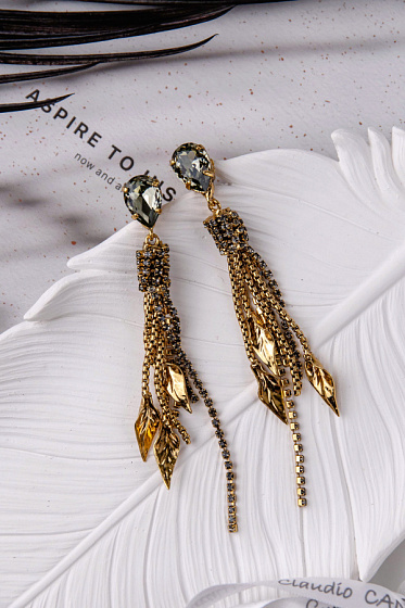 картинка Серьги Перо (кристалл графит, 10.5х1 см, 18 гр.) Италия Claudio Canzian 002 02 843 ювелирный  магазин Калина являющийся официальным дистрибьютором в России 