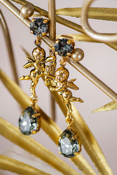 картинка Серьги Амур (кристалл цвета графит) Италия  Claudio Canzian 002 02 423 ювелирный  магазин Калина являющийся официальным дистрибьютором в России 