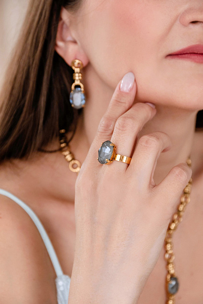 Кольцо (кристалл серый с голубым блеском,1,8х1,3 см ) Италия Claudio Canzian 002 01 127