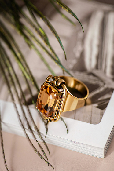 картинка Кольцо Олеся (кристалл медовый) Италия  Claudio Canzian 002 01 039 ювелирный  магазин Калина являющийся официальным дистрибьютором в России 